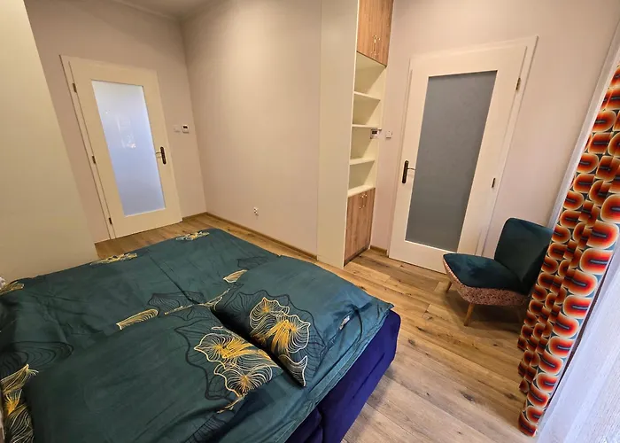 Dzialkowa Apartment *